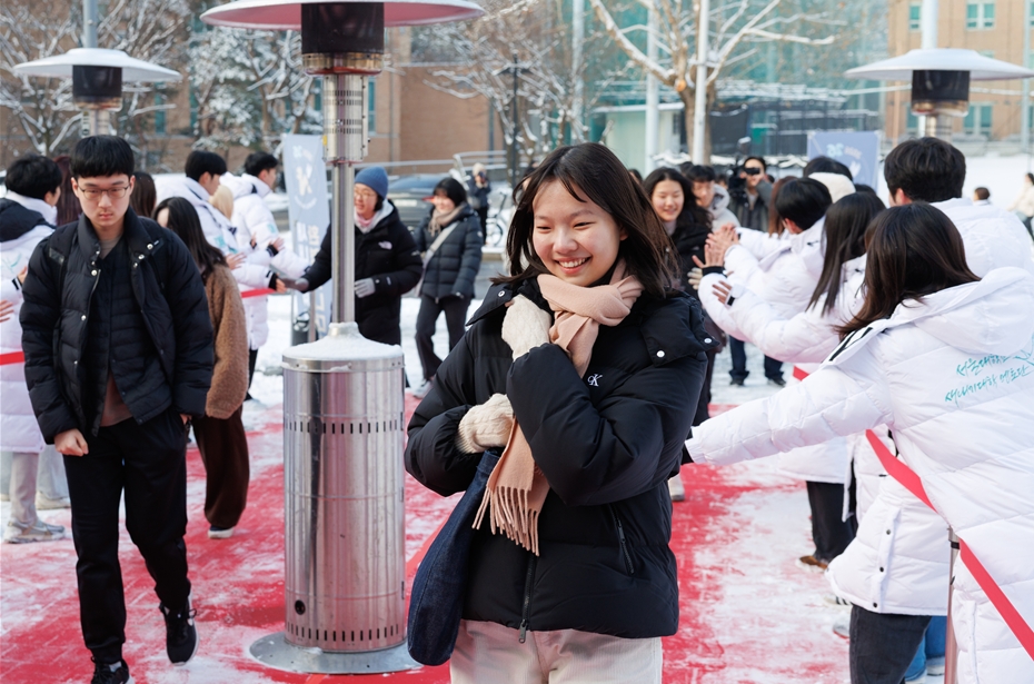 새내기 입장 맞이하는 멘토단
